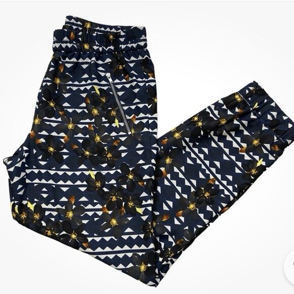 J. Crew Turner Boho Hidden Floral Blue and White Preppy Casual Work Joggers Sz 6 - Picture 1 of 12